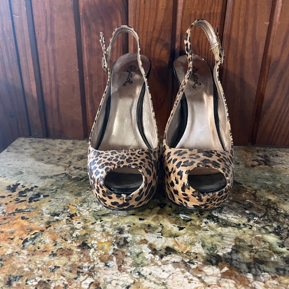 qupid heel